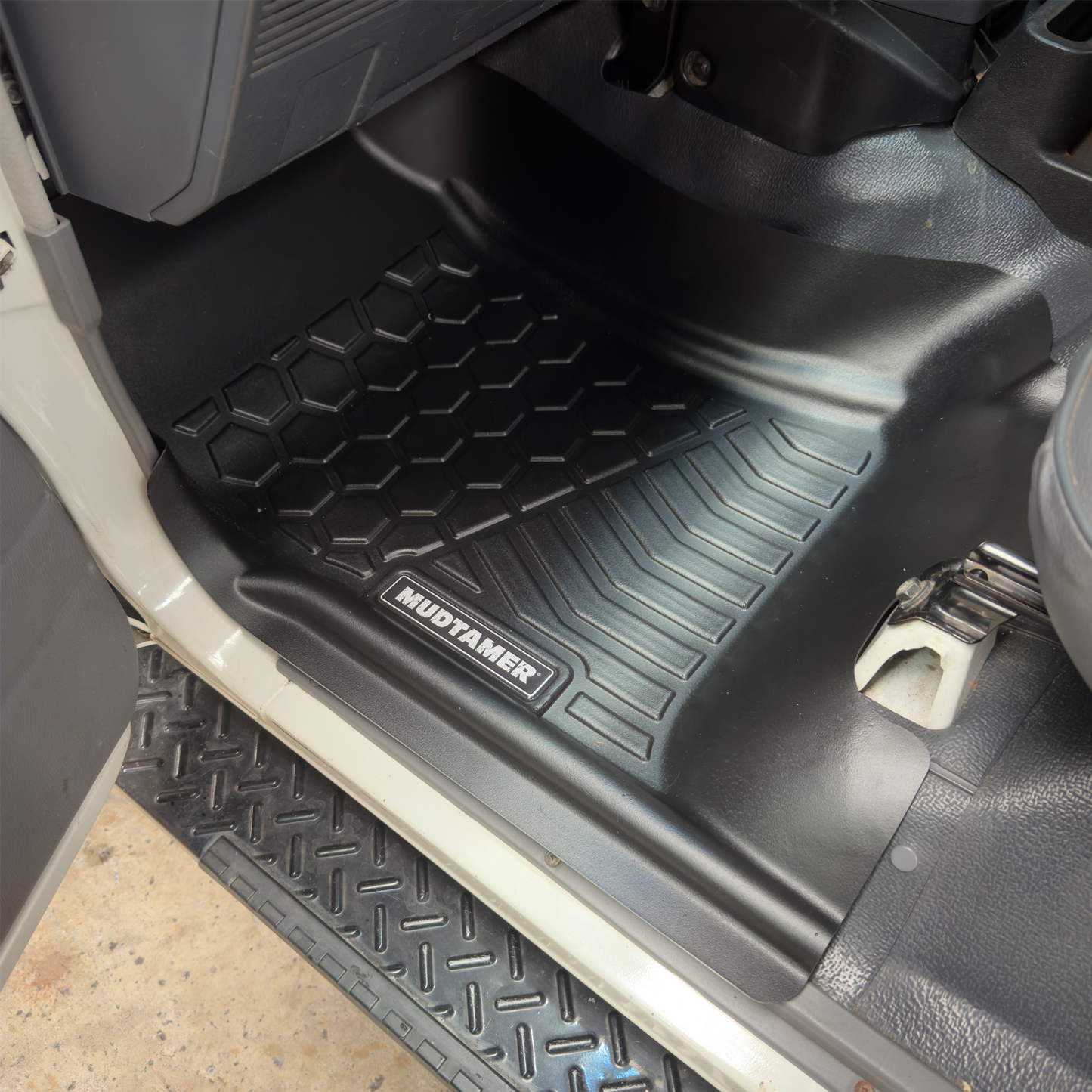 Toyota 79 Series Landcruiser Single Cab 1999-2016 | MUDTAMER Floor Mats