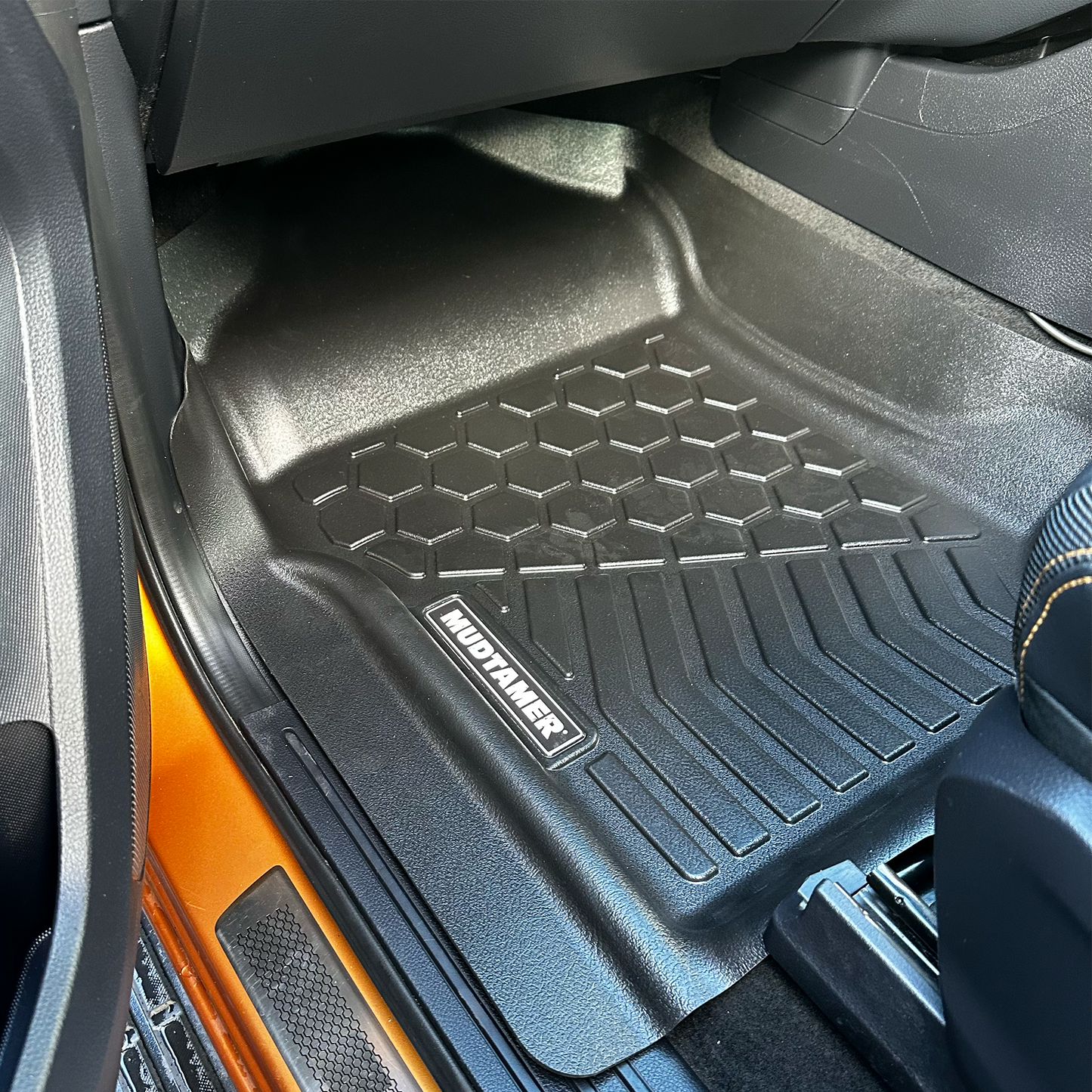 Mazda BT-50 2011-2020 | MUDTAMER Floor Mats