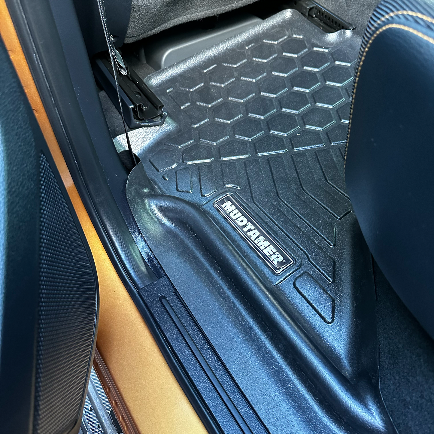 Mazda BT-50 2011-2020 | MUDTAMER Floor Mats